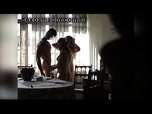 ❤️ Amigos sexuais convidam um homem gigante e uma ménage à trois com ele ️ Porno real vídeo em porno pt-br.high-pass.ru ﹏